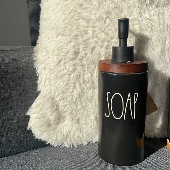 Rae Dunn Other - NEW Rae Dunn soap dispenser